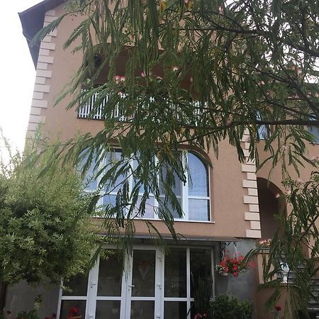 Apartamento Private House Beregovo Exterior foto
